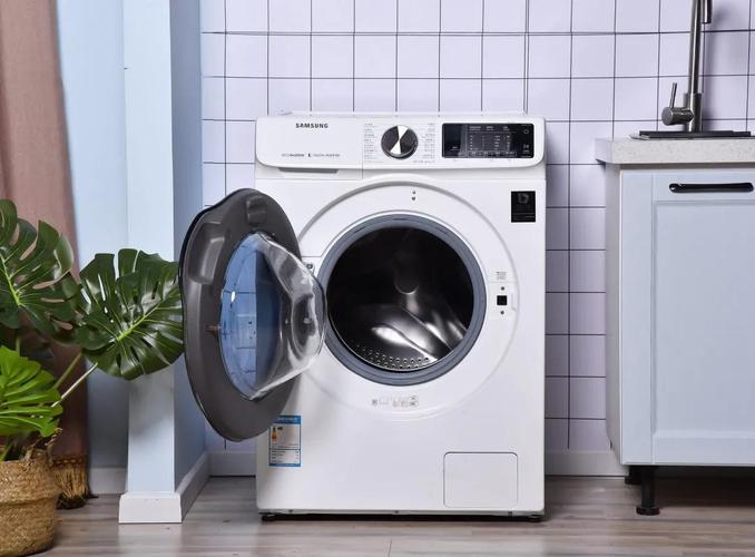 如何正确使用滚筒式洗衣机？使用洗衣机的注意事项