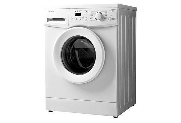 用什么方法清除洗衣机里面的污垢？