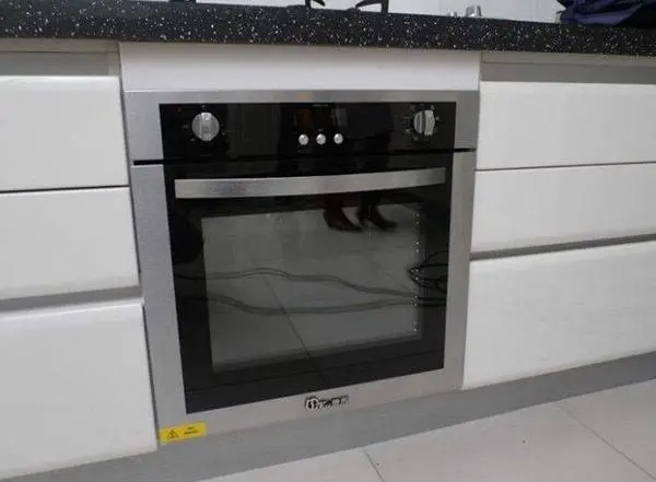 嵌入式烤箱怎么安装？嵌入式烤箱安装方法和注意事项