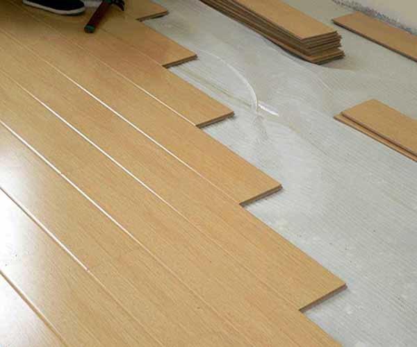百修保分享安装木地板的方法