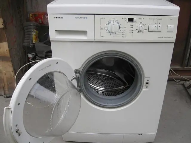 滚筒洗衣机怎么清理？洗衣机多久清理一次？